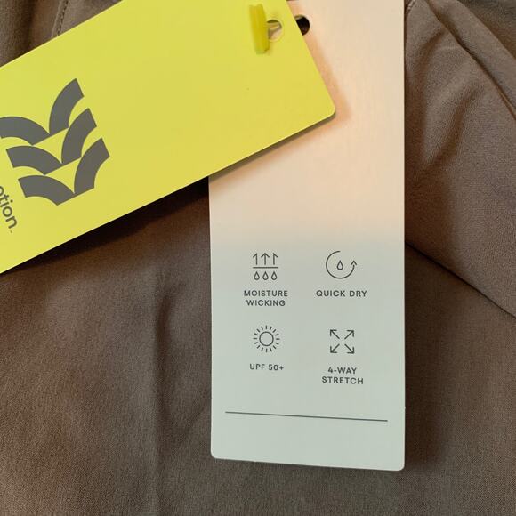 All in Motion Women Athletic Shorts with Built in Brief Size M NWT - Picture 9 of 9